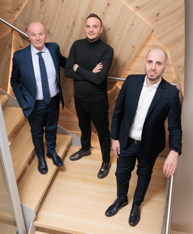 Dal 1980 GIVAS progetta e produce interamente in Italia arredi e attrezzature per ospedali, cliniche e comunità.